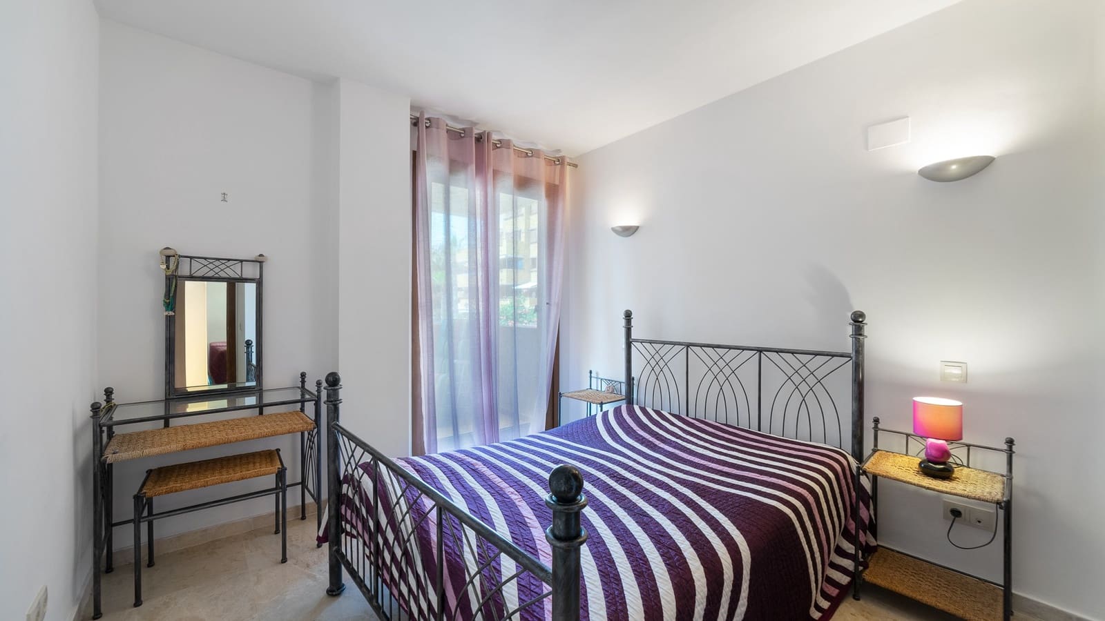 Apartamento de 2 habitaciones en Punta Prima en venta con piscina garaje - 270.000 € (Ref: 10112266)