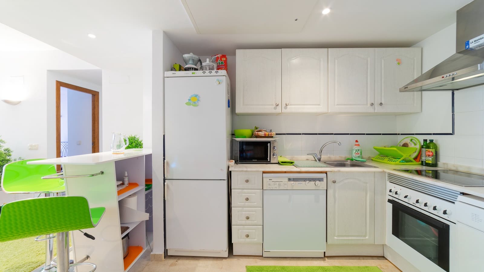 Apartamento de 2 habitaciones en Punta Prima en venta con piscina garaje - 270.000 € (Ref: 10112266)