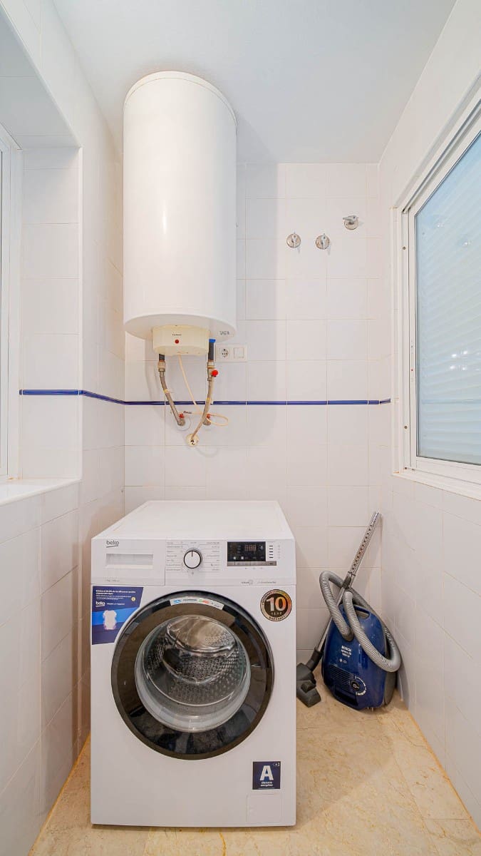 2 soverom Leilighet til salgs i Punta Prima med svømmebasseng garasje - € 245 000 (Ref: 10112267)