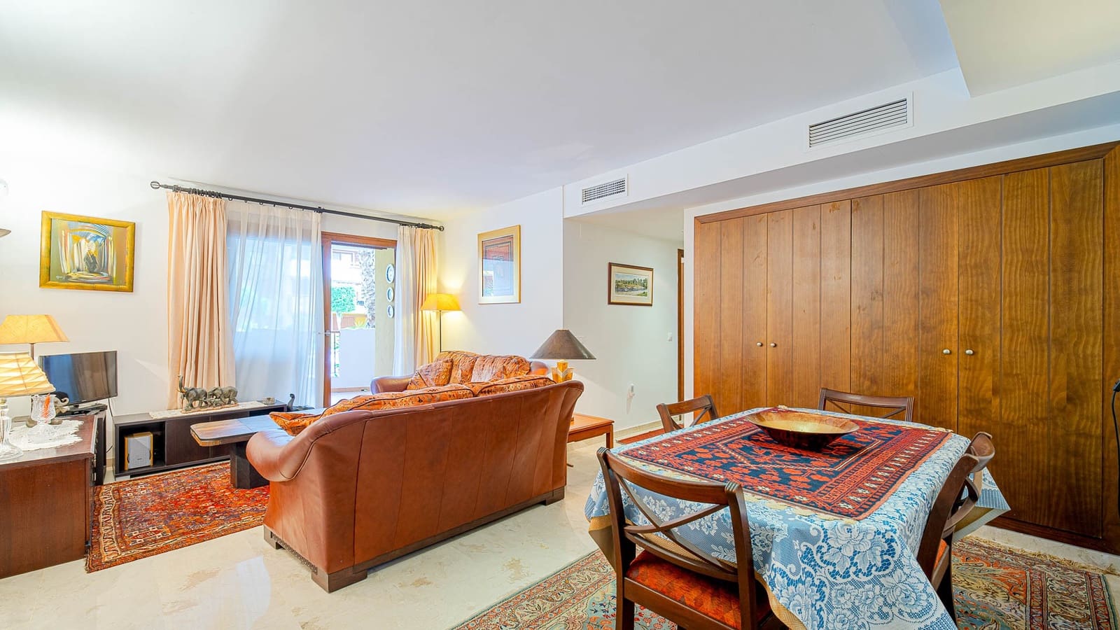 2 soverom Leilighet til salgs i Punta Prima med svømmebasseng garasje - € 245 000 (Ref: 10112267)