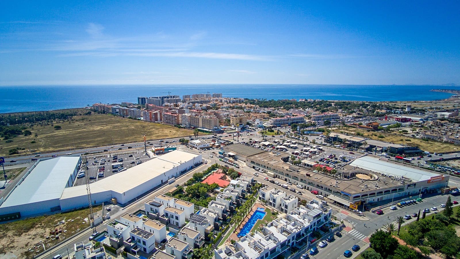 2 soverom Leilighet til salgs i Punta Prima med svømmebasseng garasje - € 245 000 (Ref: 10112267)