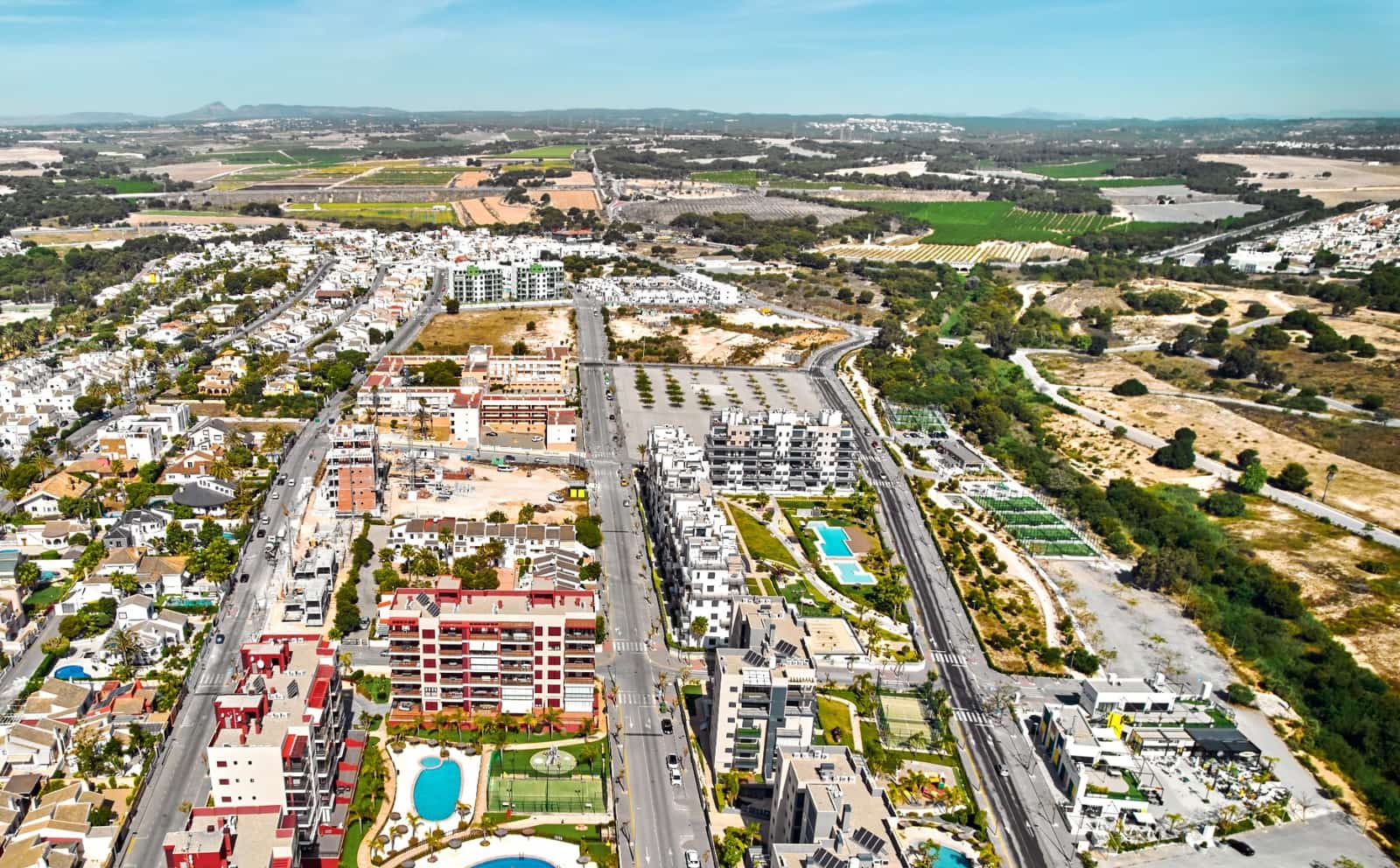2 soverom Leilighet til salgs i Pilar de la Horadada med svømmebasseng garasje - € 355 000 (Ref: 10112268)