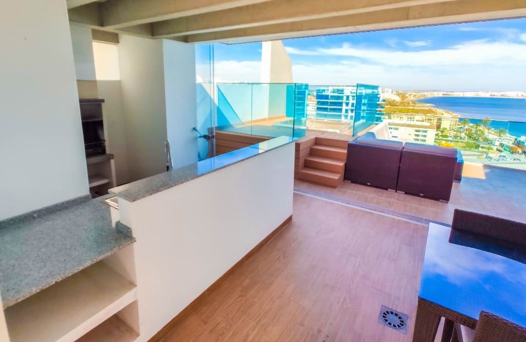2 bedroom Apartment for sale in Punta Prima with pool garage - € 599,000 (Ref: 10112270)