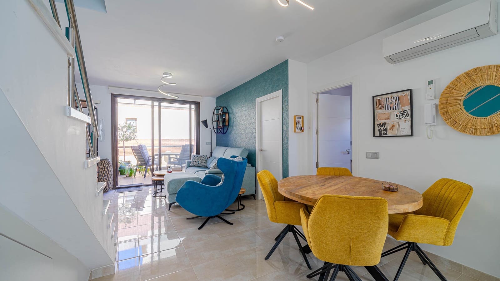 3 soveværelse Lejlighed til salg i Orihuela Costa med swimmingpool garage - € 235.000 (Ref: 10112271)