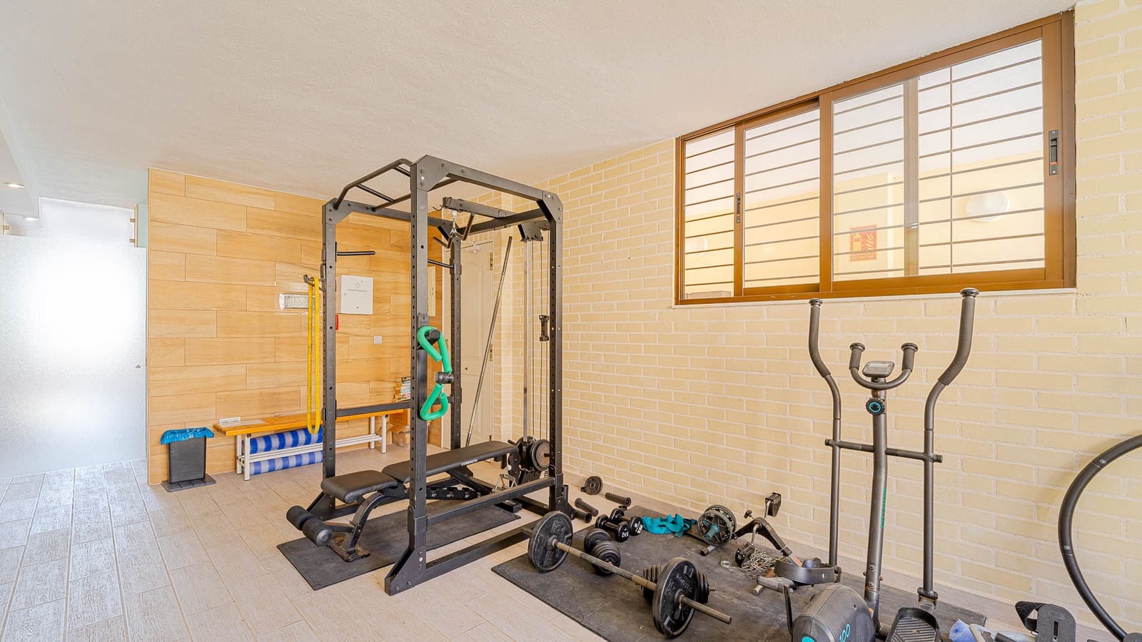 3 soveværelse Lejlighed til salg i Orihuela Costa med swimmingpool garage - € 235.000 (Ref: 10112271)