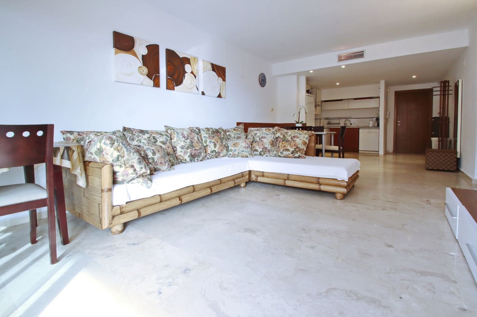 Apartamento de 2 habitaciones en Punta Prima en venta con piscina garaje - 280.000 € (Ref: 10113433)