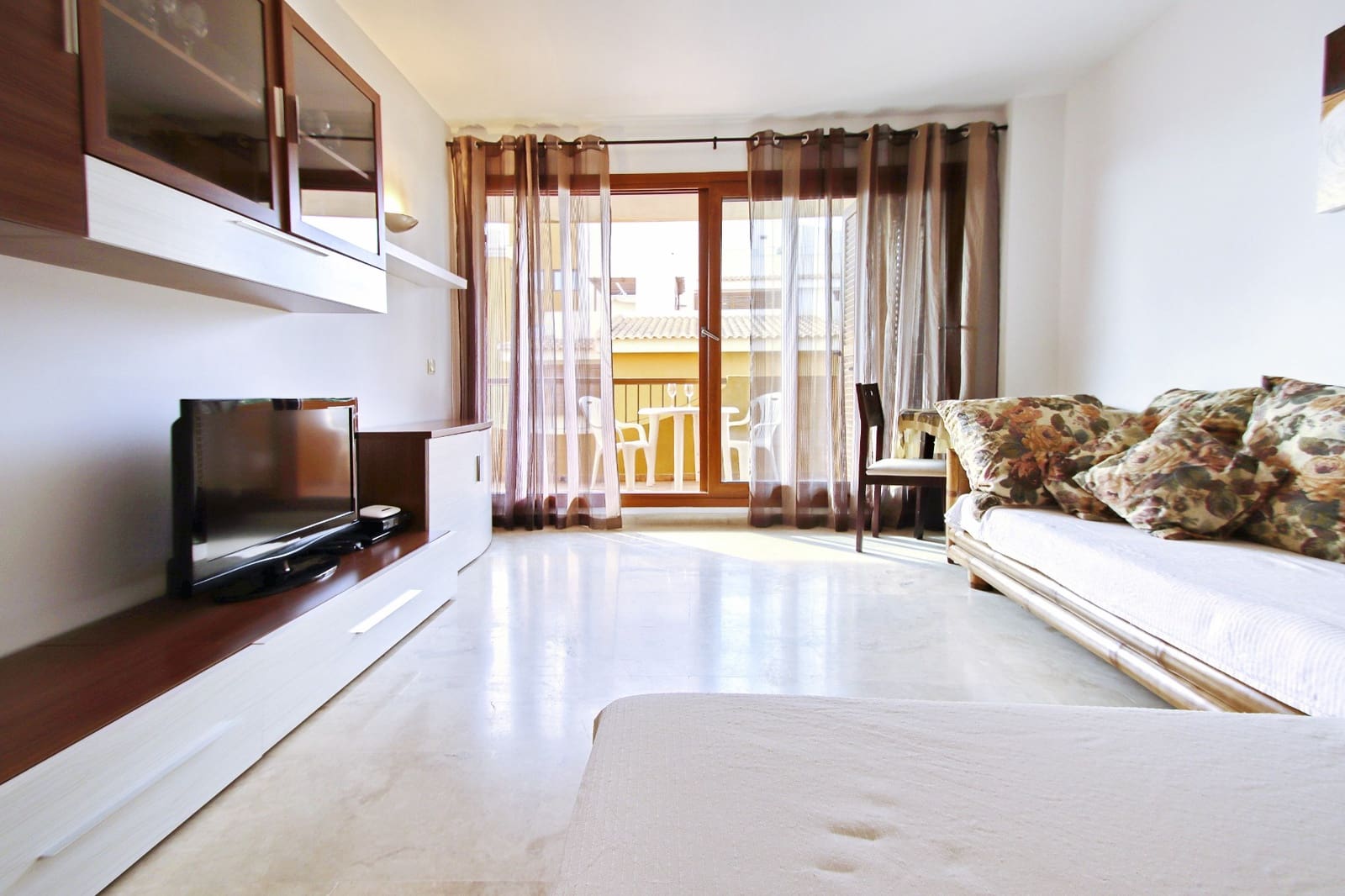 Apartamento de 2 habitaciones en Punta Prima en venta con piscina garaje - 280.000 € (Ref: 10113433)