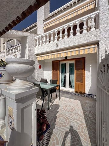 3 Zimmer Haus zu verkaufen in Punta Prima, Torrevieja mit Pool - 199.900 € (Ref: 10113436)