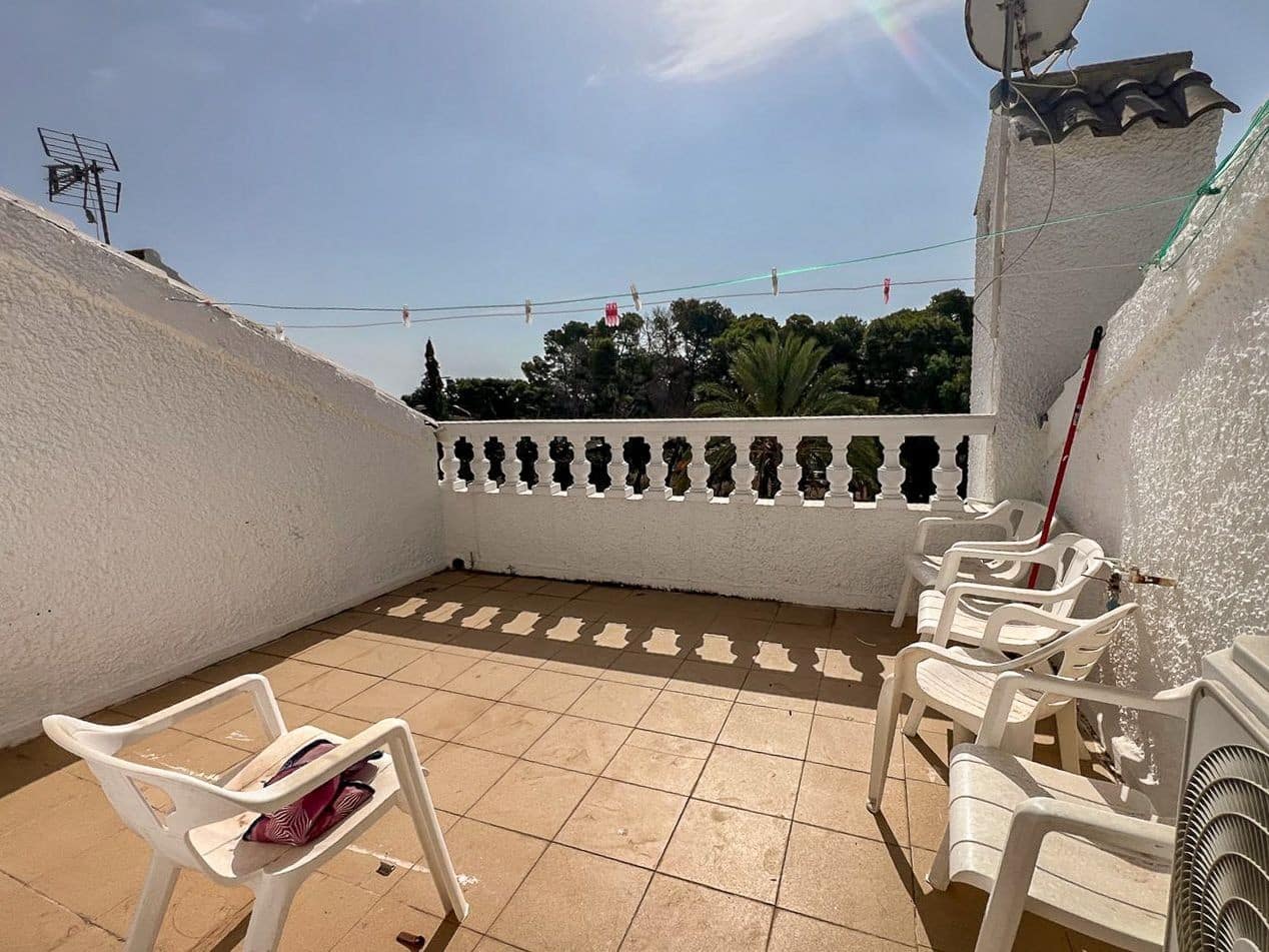 3 Zimmer Haus zu verkaufen in Punta Prima mit Pool - 199.900 € (Ref: 10113436)
