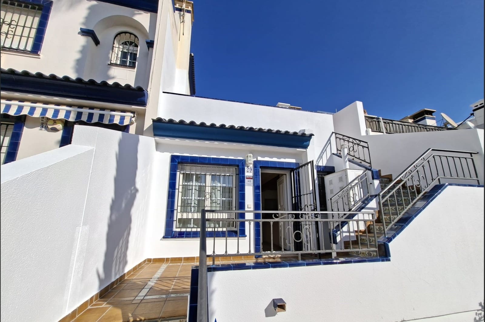 2 soveværelse Byhus til salg i Los Dolses med swimmingpool garage - € 215.000 (Ref: 10113438)