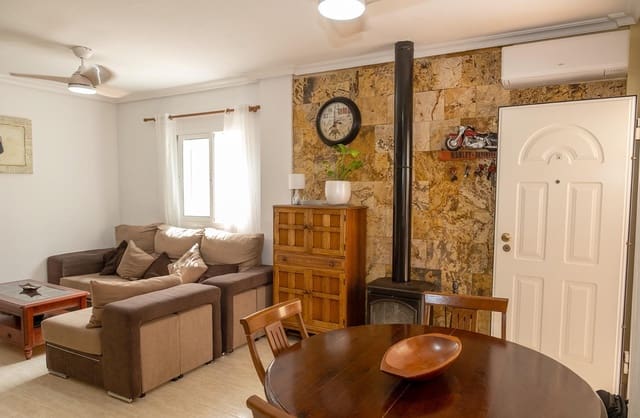 2 camera da letto Casa in vendita in Playa Flamenca, Orihuela con piscina - 249.900 € (Rif: 10113439)