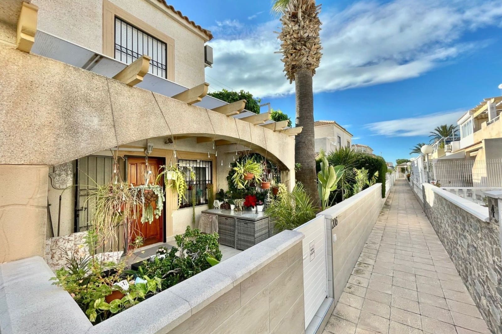 3 Zimmer Haus zu verkaufen in Playa Flamenca mit Pool Garage - 199.999 € (Ref: 10113440)