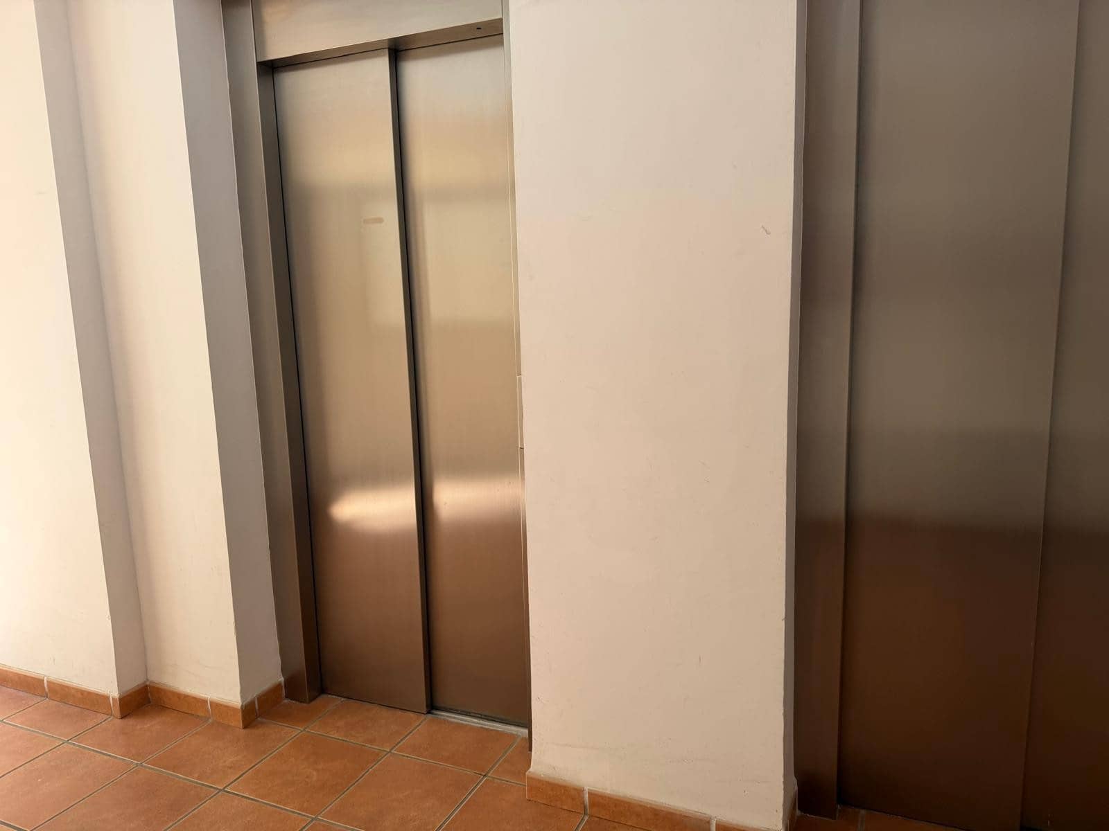 2 sypialnia Apartament na sprzedaż w Orihuela Costa z basenem garażem - 262 000 € (Ref: 10113442)