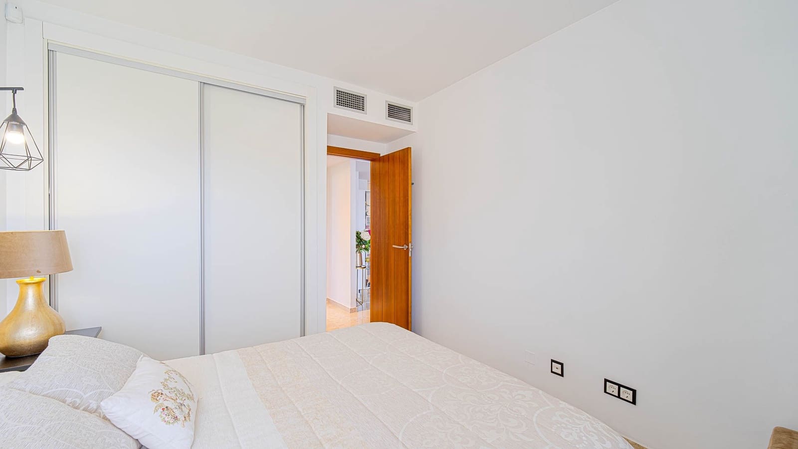 2 camera da letto Appartamento in vendita in Punta Prima con piscina garage - 329.000 € (Rif: 10120644)
