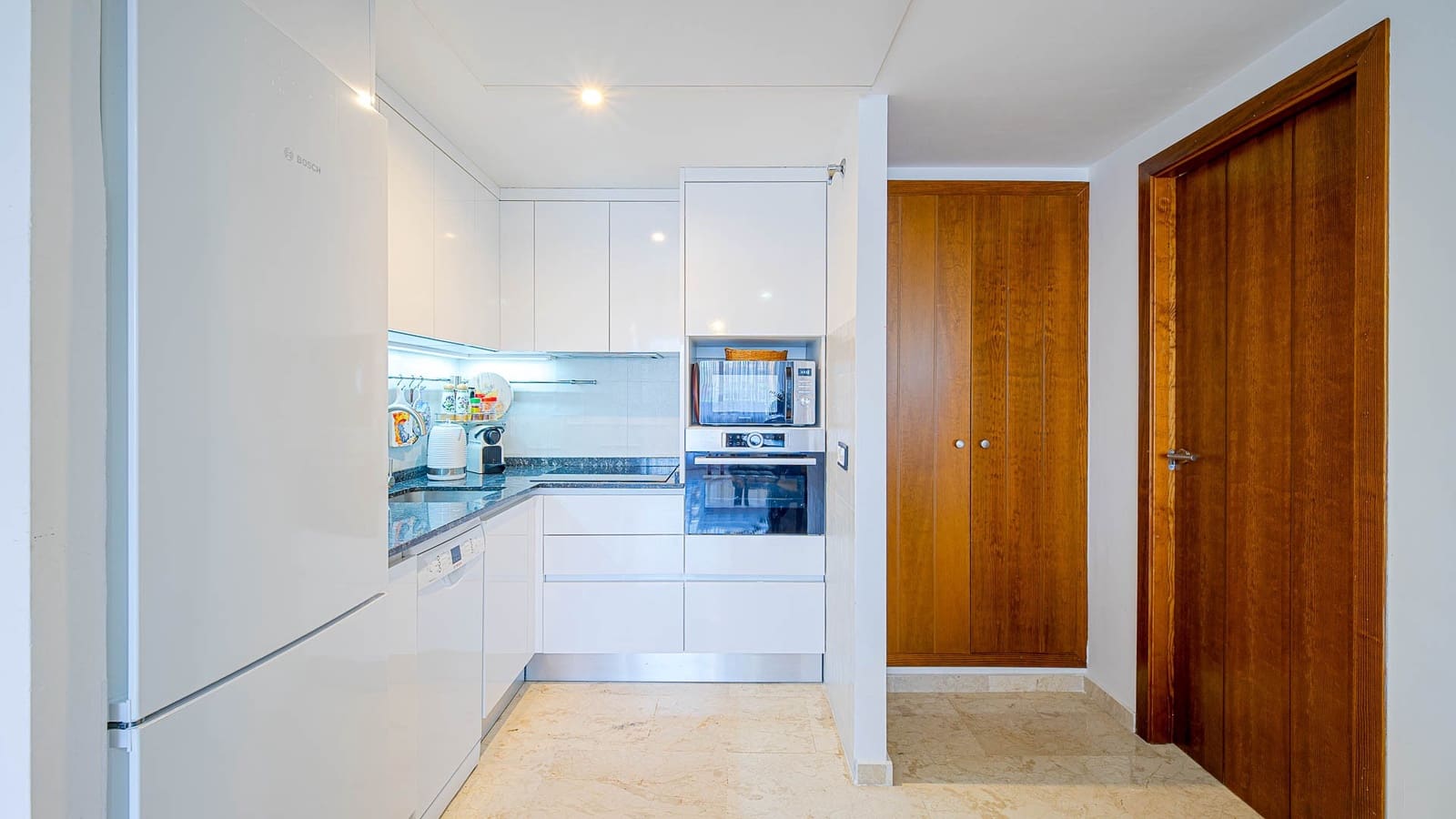 2 camera da letto Appartamento in vendita in Punta Prima con piscina garage - 329.000 € (Rif: 10120644)