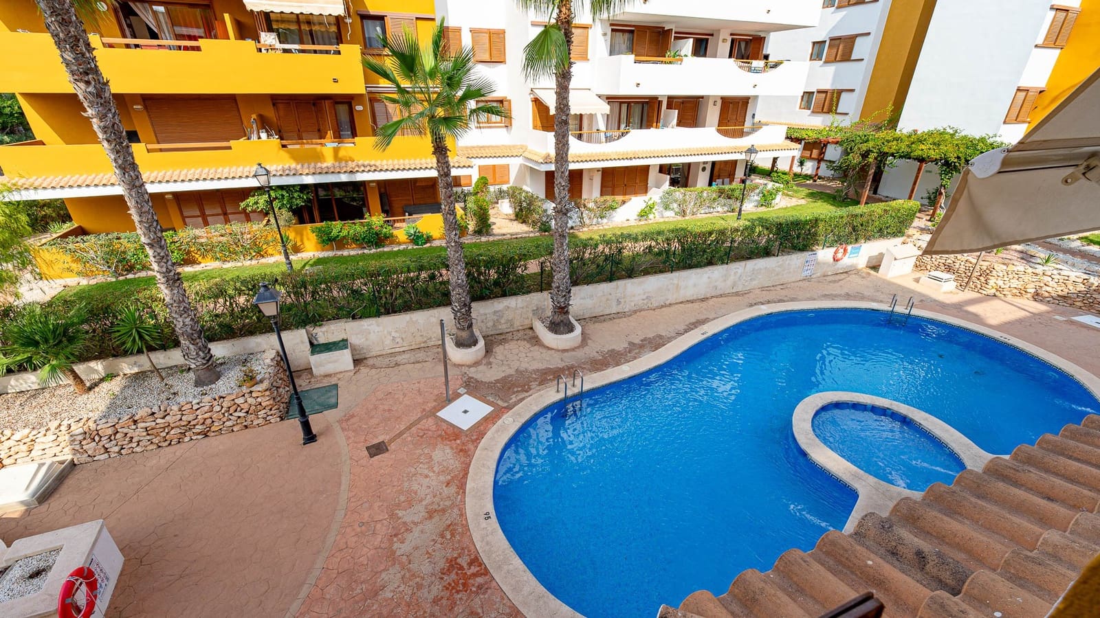 2 camera da letto Appartamento in vendita in Punta Prima con piscina garage - 329.000 € (Rif: 10120644)