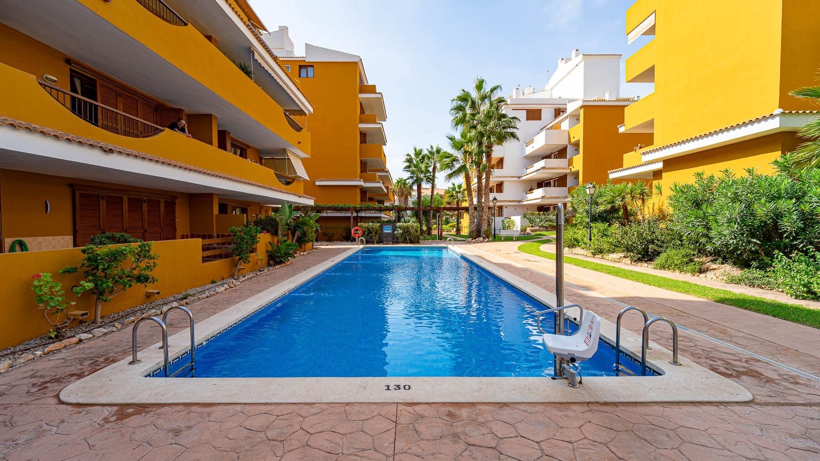2 camera da letto Appartamento in vendita in Punta Prima con piscina garage - 329.000 € (Rif: 10120644)