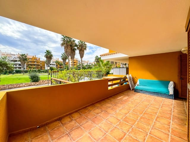 2 chambre Appartement à vendre à Punta Prima, Torrevieja avec piscine garage - 255 000 € (Ref: 10125270)