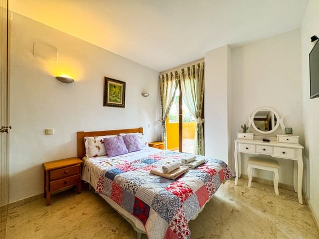 2 chambre Appartement à vendre à Punta Prima, Torrevieja avec piscine garage - 255 000 € (Ref: 10125270)