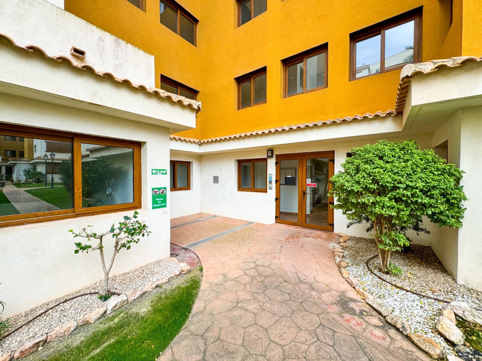 2 chambre Appartement à vendre à Punta Prima avec piscine garage - 255 000 € (Ref: 10125270)