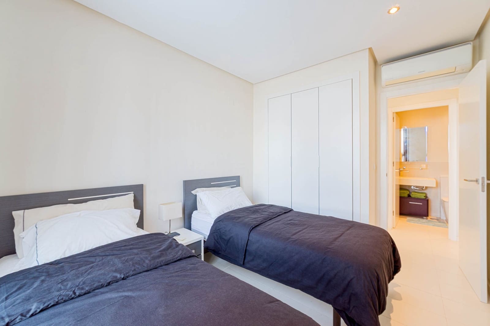 2 soverom Leilighet til salgs i Punta Prima med svømmebasseng garasje - € 270 000 (Ref: 10136754)