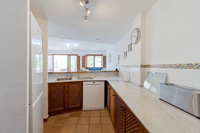 2 quarto Apartamento para venda em Punta Prima, Orihuela com piscina garagem - 289 000 € (Ref: 10136755)