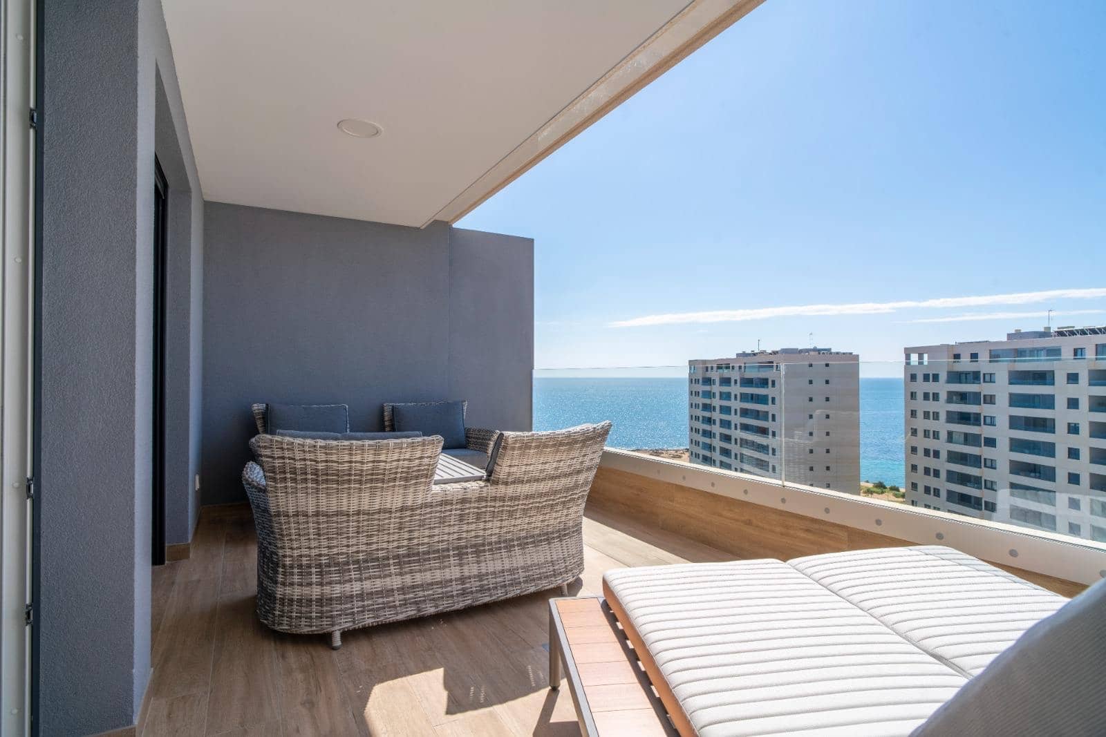 2 bedroom Apartment for sale in Orihuela Costa with pool garage - € 560,000 (Ref: 10163584)
