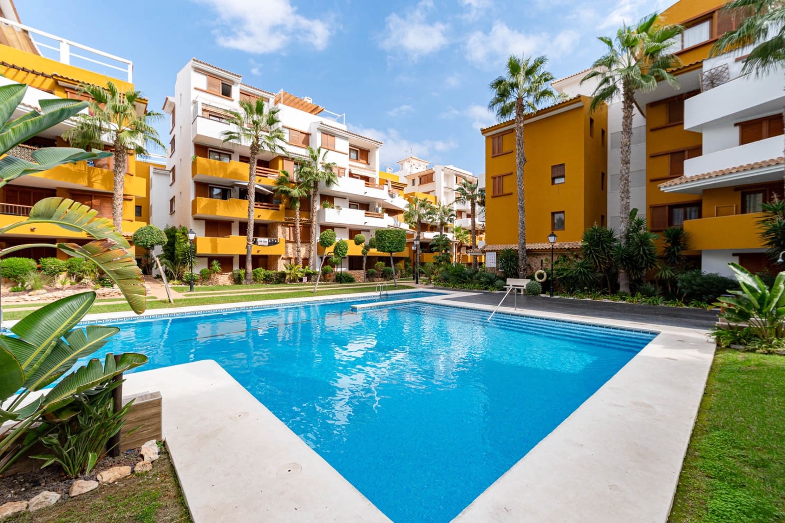 2 sovrum Lägenhet till salu i Orihuela Costa med pool garage - 285 000 € (Ref: 10183581)
