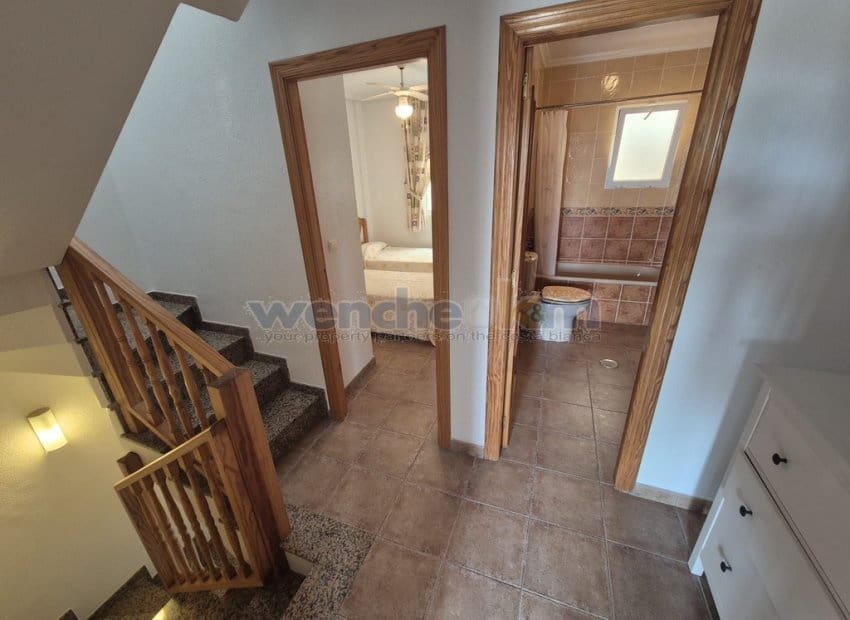 3 chambre Villa/Maison Mitoyenne à vendre à La Florida avec piscine garage - 189 950 € (Ref: 10009742)