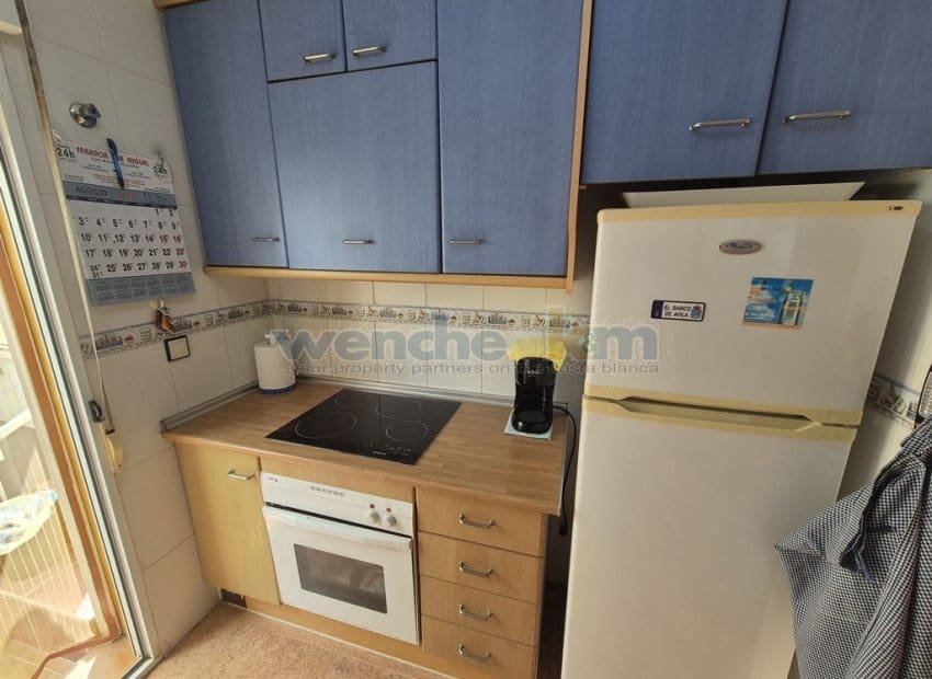 3 soveværelse Semi-Rækkehus til salg i Los Altos med swimmingpool garage - € 239.000 (Ref: 10024594)