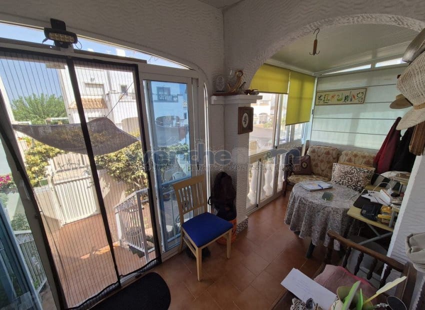 3 soveværelse Semi-Rækkehus til salg i Los Altos med swimmingpool garage - € 239.000 (Ref: 10024594)