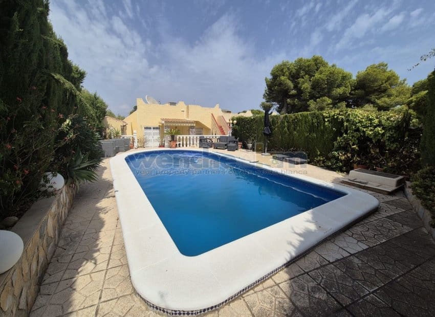 Pareado de 2 habitaciones en Los Balcones en venta con piscina garaje - 299.950 € (Ref: 10033070)