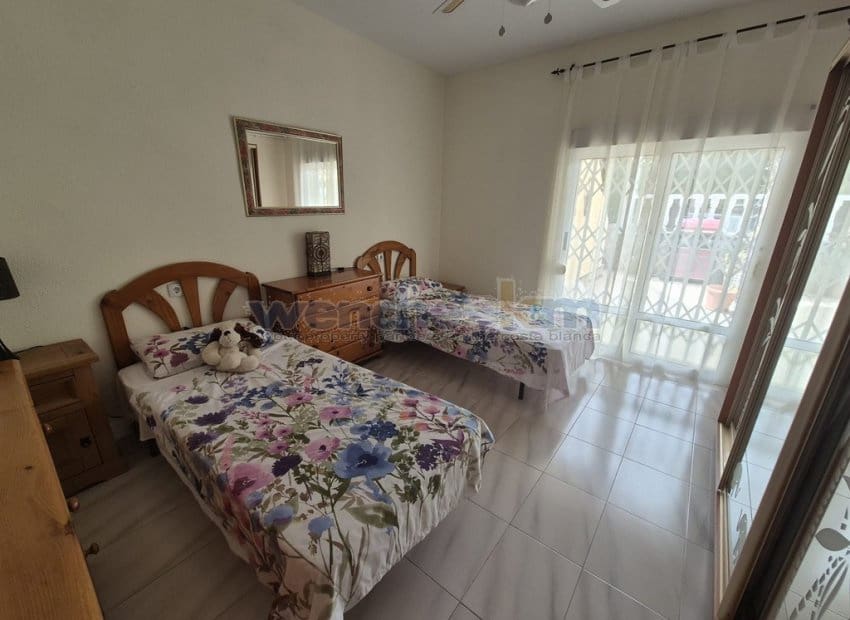 Pareado de 2 habitaciones en Los Balcones en venta con piscina garaje - 299.950 € (Ref: 10033070)