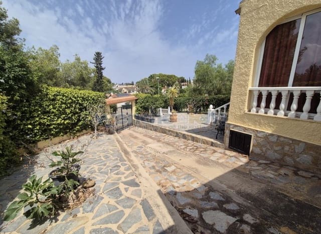 Pareado de 2 habitaciones en Los Balcones en venta con piscina garaje - 299.950 € (Ref: 10033070)