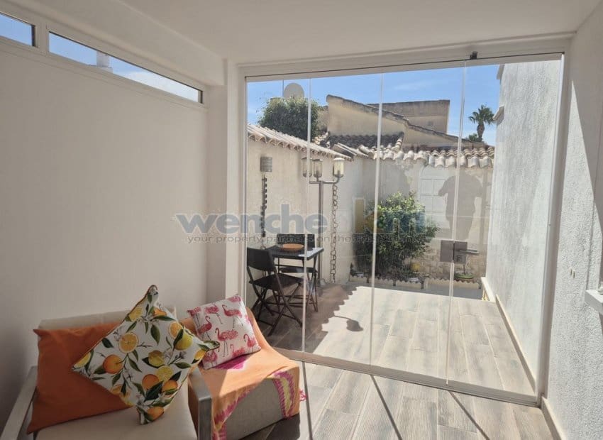 2 slaapkamer Villa te koop in La Florida met zwembad - € 299.950 (Ref: 10062772)
