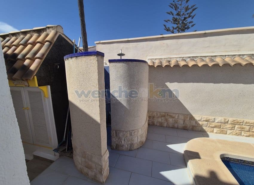 2 slaapkamer Villa te koop in La Florida met zwembad - € 299.950 (Ref: 10062772)
