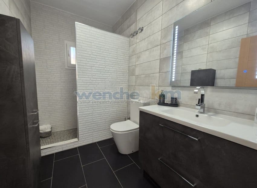 2 slaapkamer Villa te koop in La Florida met zwembad - € 299.950 (Ref: 10062772)
