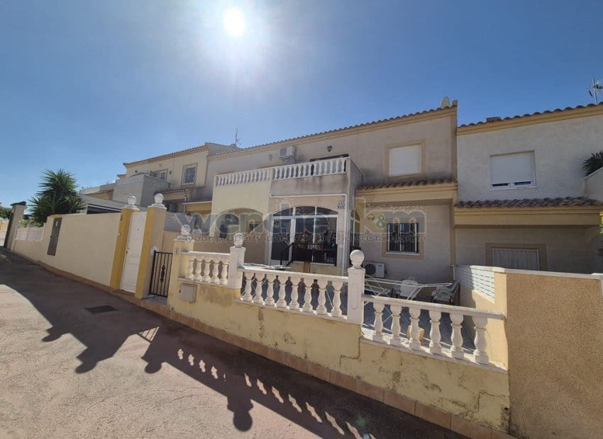 2 makuuhuone Bungalow myytävänä paikassa Los Altos mukana uima-altaan - 119 950 € (Ref: 10145048)