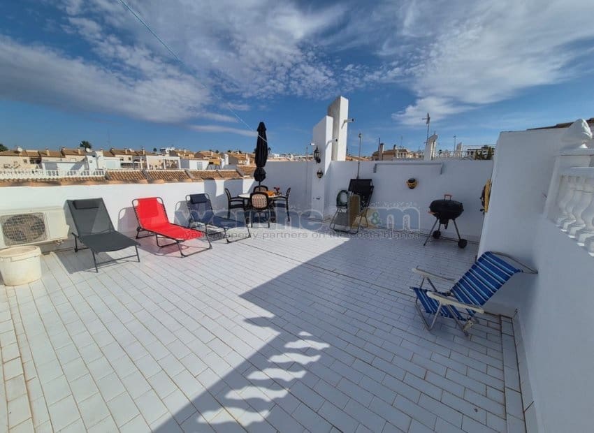 2 bedroom Bungalow for sale in Los Altos with pool - € 149,950 (Ref: 10145179)