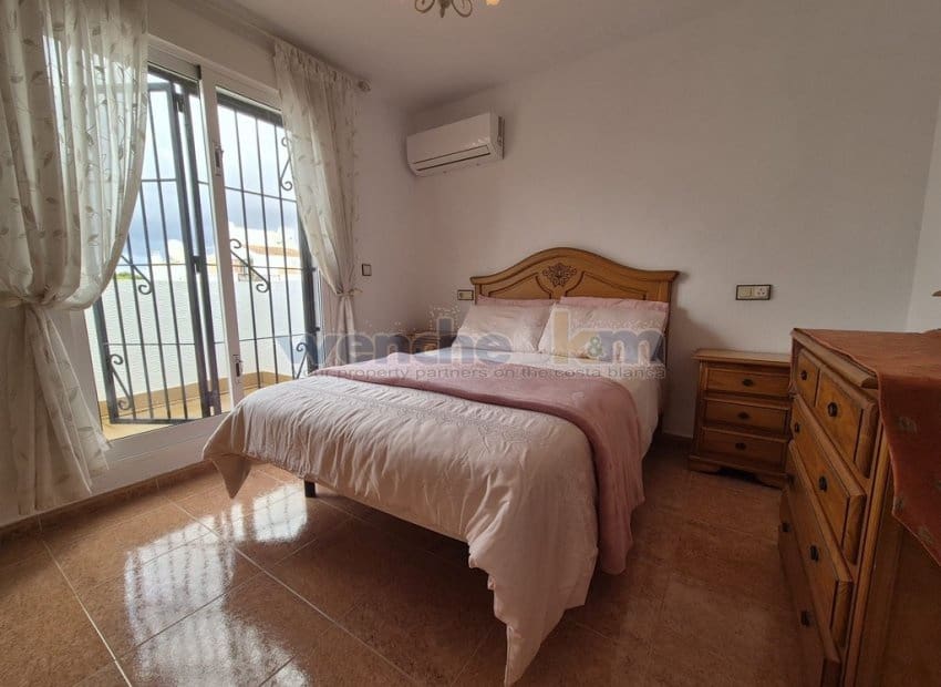 3 bedroom Terraced Villa for sale in Los Altos with pool garage - € 220,000 (Ref: 10158551)