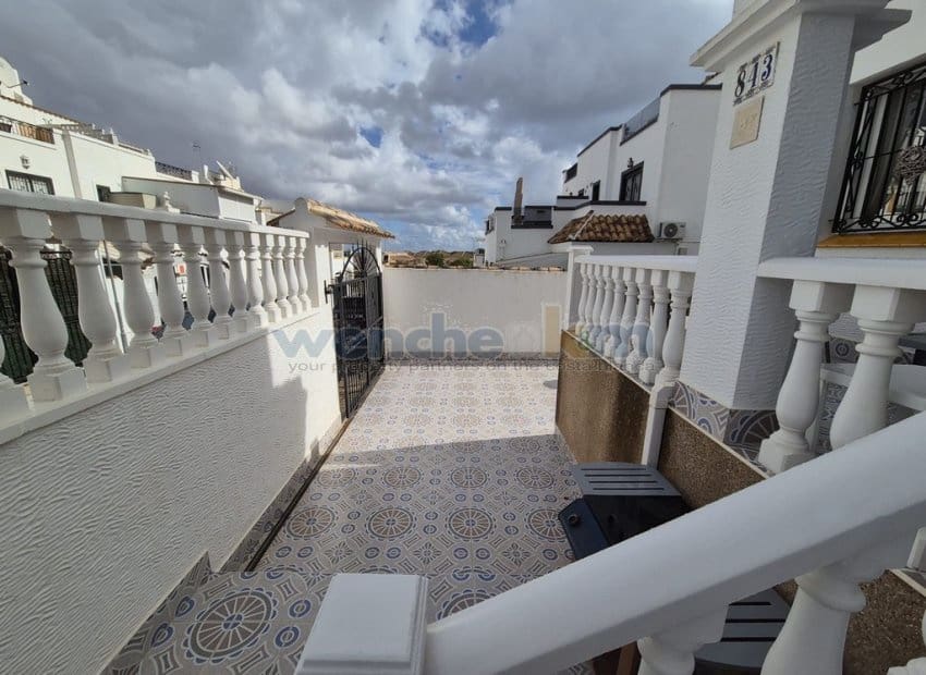 3 bedroom Terraced Villa for sale in Los Altos with pool garage - € 220,000 (Ref: 10158551)