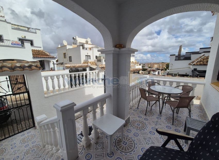 3 bedroom Terraced Villa for sale in Los Altos with pool garage - € 220,000 (Ref: 10158551)