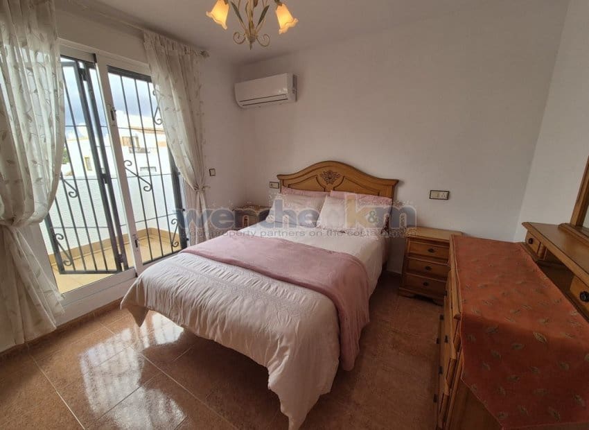 3 bedroom Terraced Villa for sale in Los Altos with pool garage - € 220,000 (Ref: 10158551)