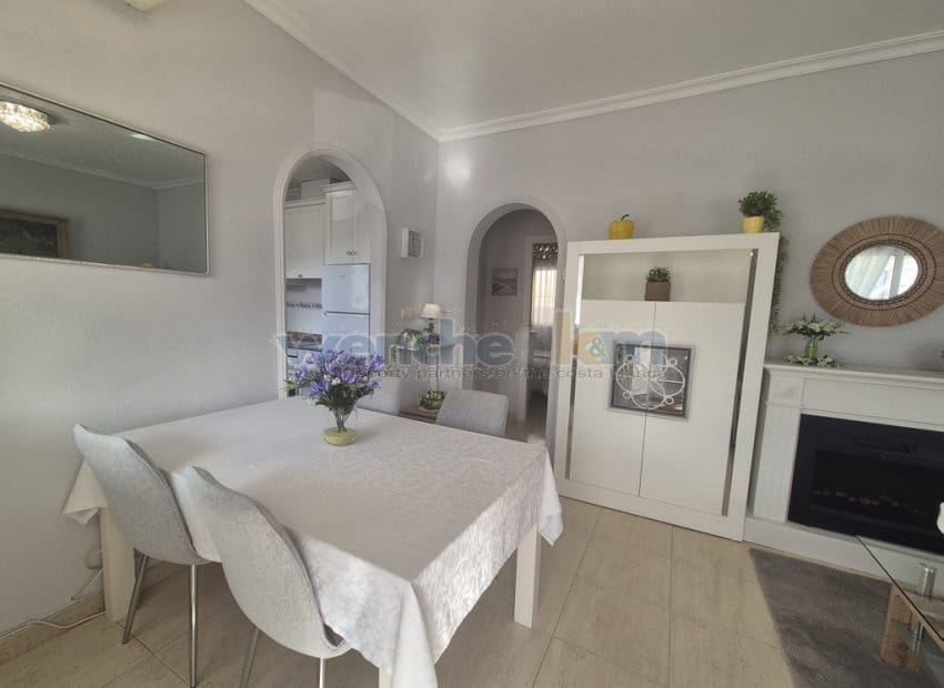 2 bedroom Villa for sale in Los Altos - € 229,900 (Ref: 10163520)