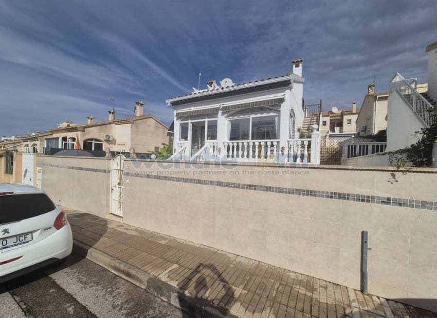 2 bedroom Villa for sale in Los Altos - € 229,900 (Ref: 10163520)