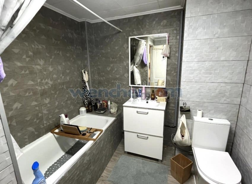 4 soveværelse Villa til salg i Playa Flamenca med swimmingpool - € 399.000 (Ref: 8853252)