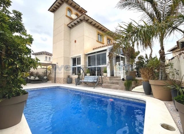 4 sypialnia Willa na sprzedaż w Playa Flamenca, Orihuela z basenem - 399 000 € (Ref: 8853252)