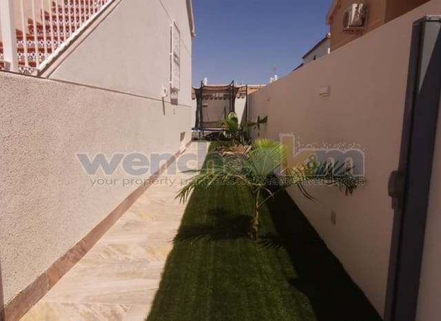 3 Zimmer Villa zu verkaufen in Los Altos mit Pool - 349.000 € (Ref: 8853255)