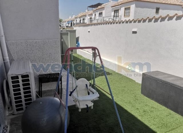 3 Zimmer Villa zu verkaufen in Los Altos mit Pool - 349.000 € (Ref: 8853255)