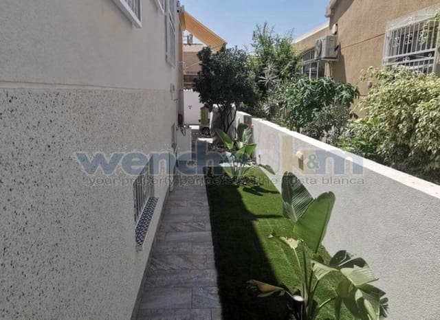 3 Zimmer Villa zu verkaufen in Los Altos mit Pool - 349.000 € (Ref: 8853255)